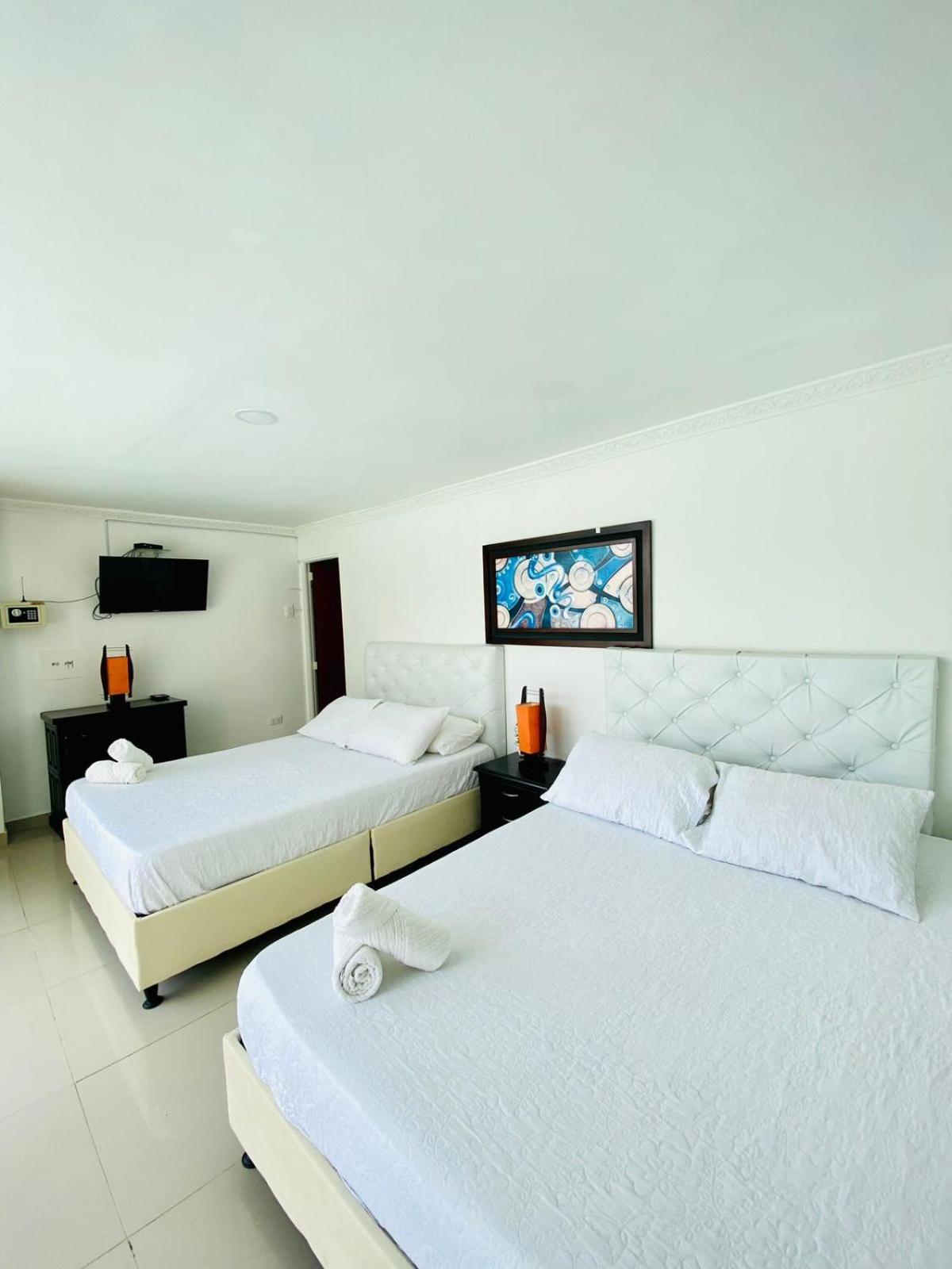 Hotel West California Puerto Espejo Exteriér fotografie