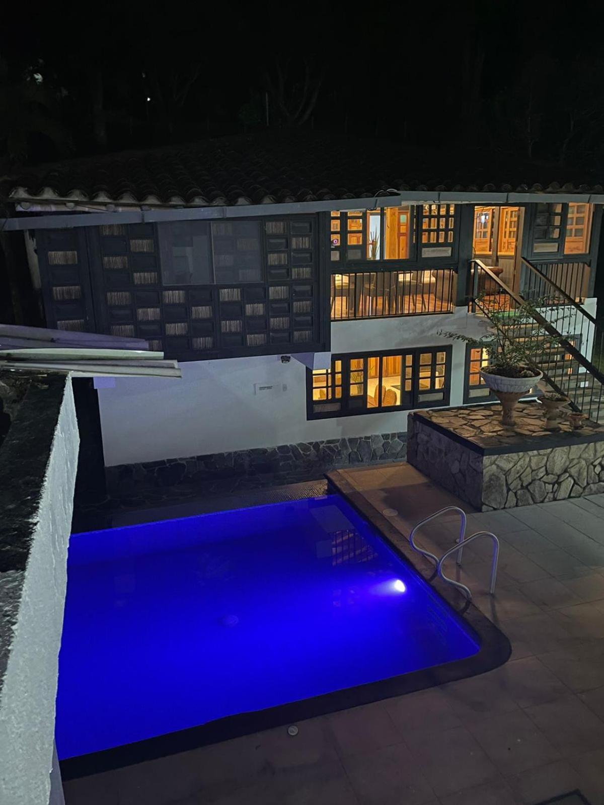 Hotel West California Puerto Espejo Exteriér fotografie